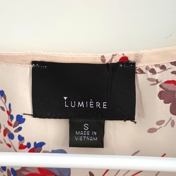 Lumiere floral wrap blouse in cream blue and red size S - Picture 3 of 10